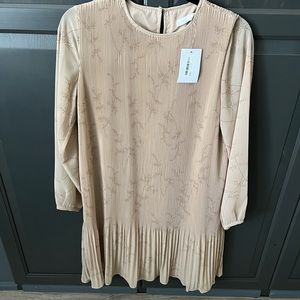 BNWT Oak and Fort Dress
